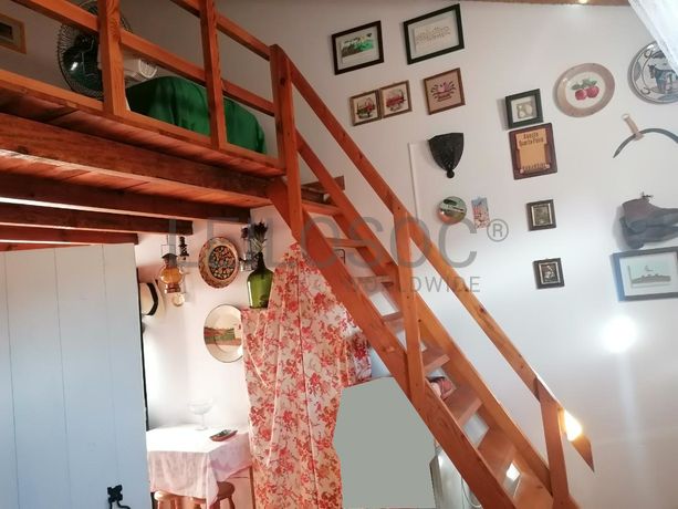 1/9 de Moradia + 1/4 de Arrecadação · Mértola, Beja