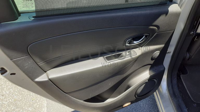 Renault Grand Scénic DCI · Ano 2013