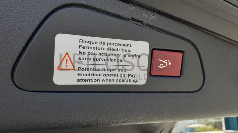 Peugeot 508 SW 2.0 HDI RXH Hybrid · Ano 2012