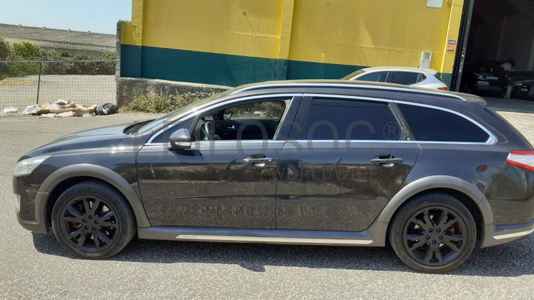 Peugeot 508 SW 2.0 HDI RXH Hybrid · Ano 2012