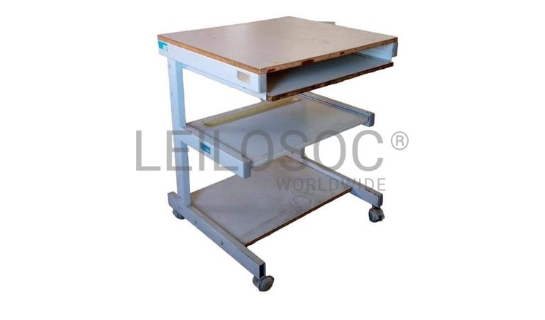 Meubles, imprimante, cartouche,  refrigerateur (salle 9)