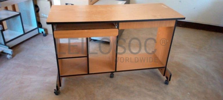 Meubles, imprimante, cartouche,  refrigerateur (salle 9)