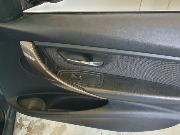 BMW 320D · Ano 2013