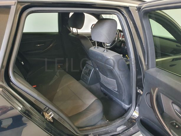 BMW 320D · Ano 2013