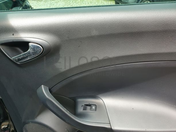 Seat Ibiza 1.2 TDI · Ano 2013