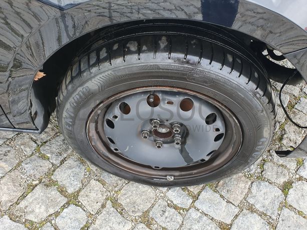 Seat Ibiza 1.2 TDI · Ano 2013