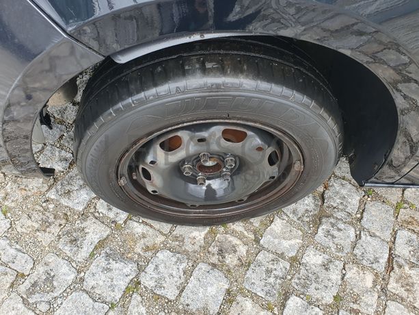 Seat Ibiza 1.2 TDI · Ano 2013