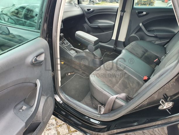 Seat Ibiza 1.2 TDI · Ano 2013