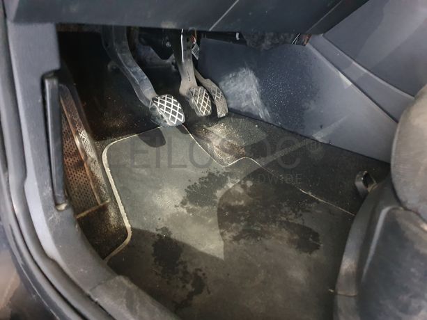 Volkswagen Polo 1.2 TDI · Ano 2012