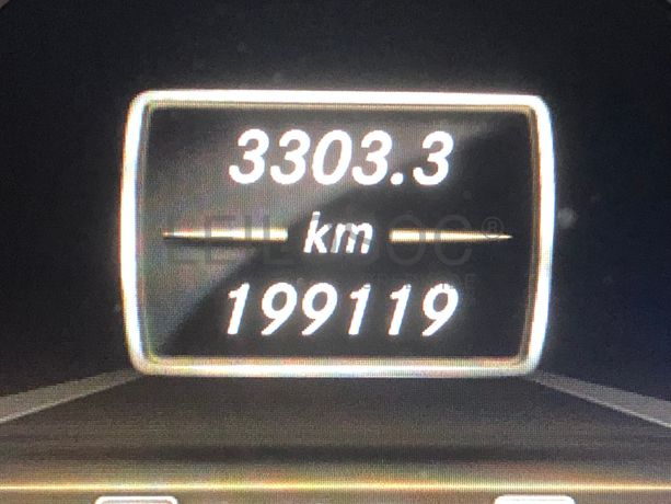 Mercedes-Benz AMG C250 CDI · Ano 2011