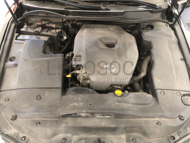 Lexus IS220D · Ano 2006