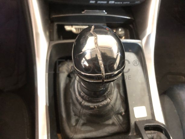 Lexus IS220D · Ano 2006