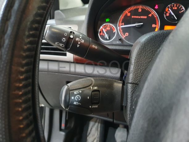 Peugeot 407 · Ano 2005