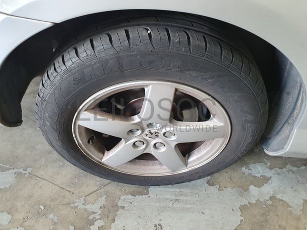 Peugeot 407 · Ano 2005