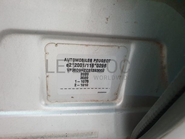 Peugeot 407 · Ano 2005