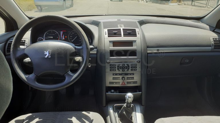 Peugeot 407
