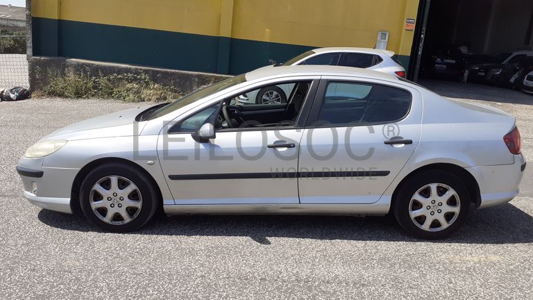 Peugeot 407