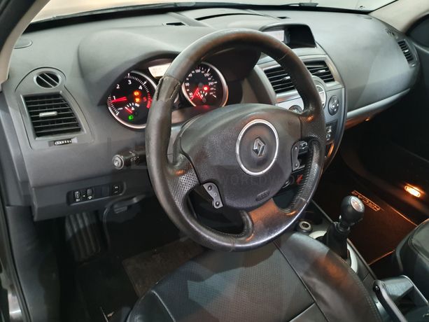 Renault Mégane · Ano 2006
