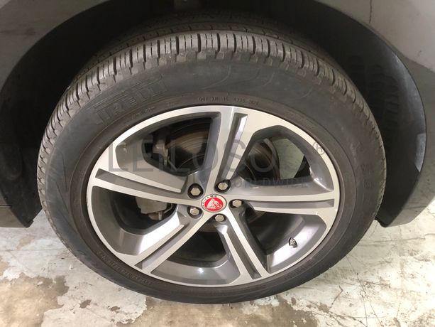 Jaguar F Pace 2.0 I4D · Ano 2016