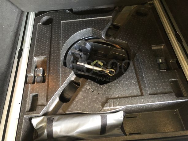 Peugeot 308 · Ano 2017