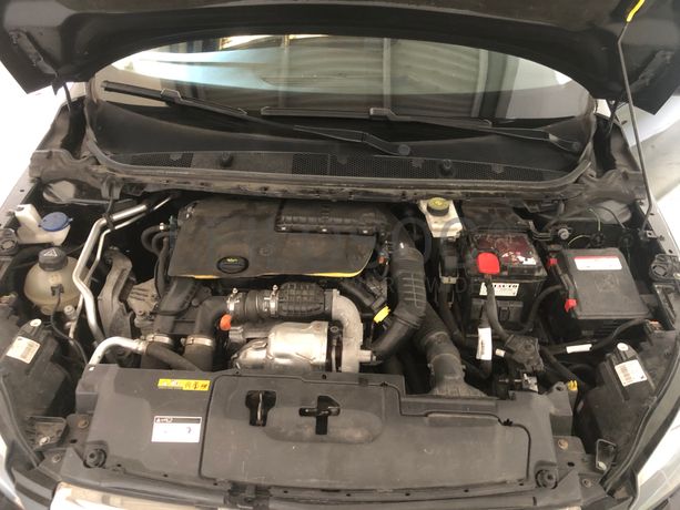 Peugeot 308 · Ano 2017