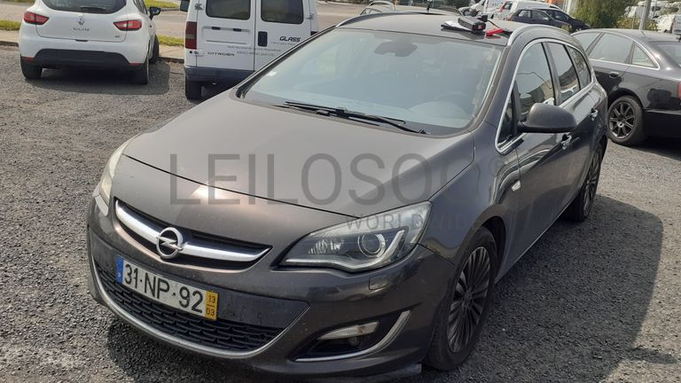 Opel Astra Cosmo Sports Tourer 1.7Cdti