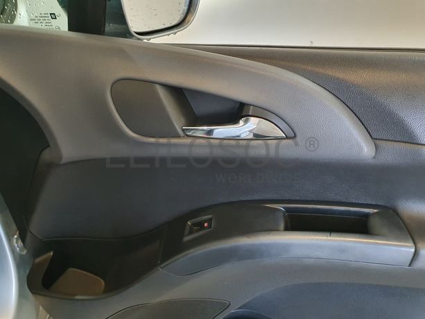 Opel Meriva · Ano 2012