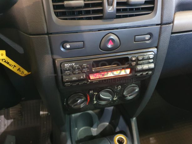 Renault Clio · Ano 2005