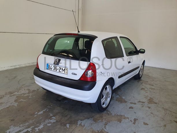 Renault Clio · Ano 2005