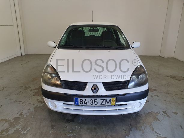 Renault Clio · Ano 2005