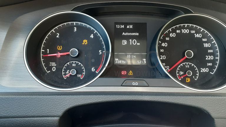 Volkswagen Golf TDI · Ano 2013