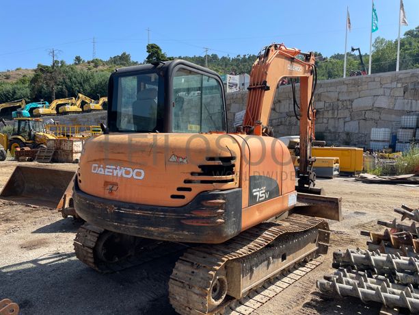 Mini Escavadora Daewoo