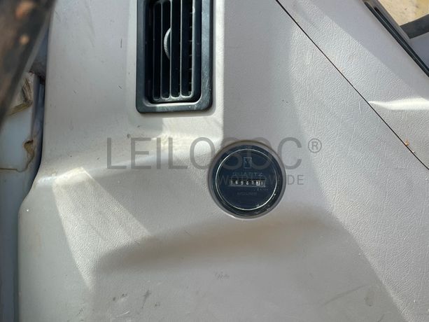 Escavadora Rastos New Holland