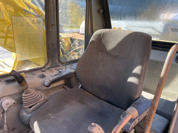 Escavadora Rastos Komatsu