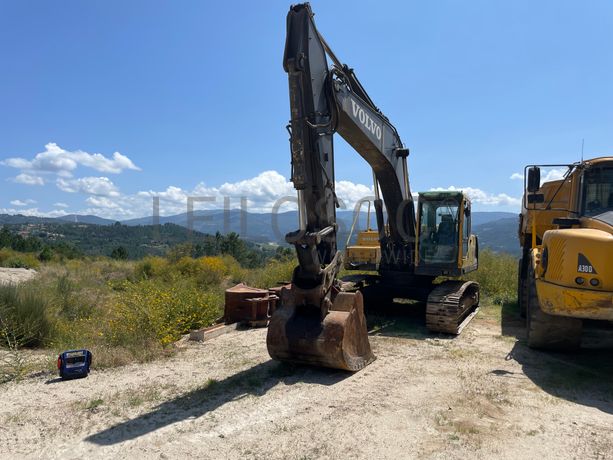 Escavadora Rastos Volvo