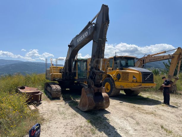 Escavadora Rastos Volvo