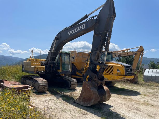 Escavadora Rastos Volvo