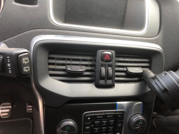 Volvo V40 · Ano 2014