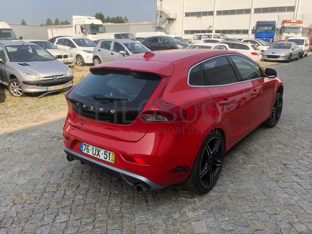 Volvo V40 · Ano 2014