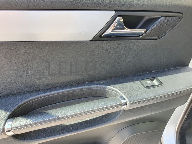 Mercedes-Benz R320 · Ano 2007