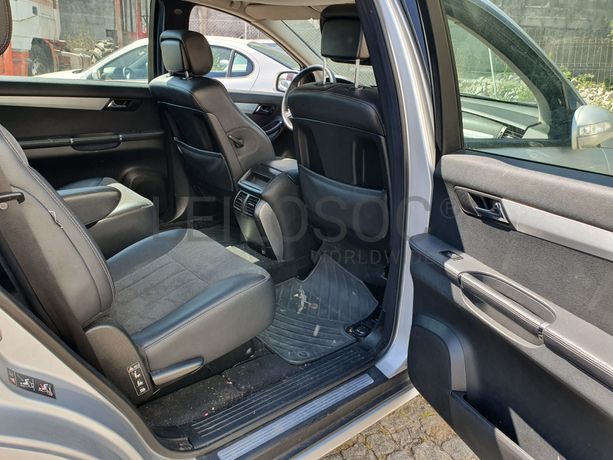 Mercedes-Benz R320 · Ano 2007