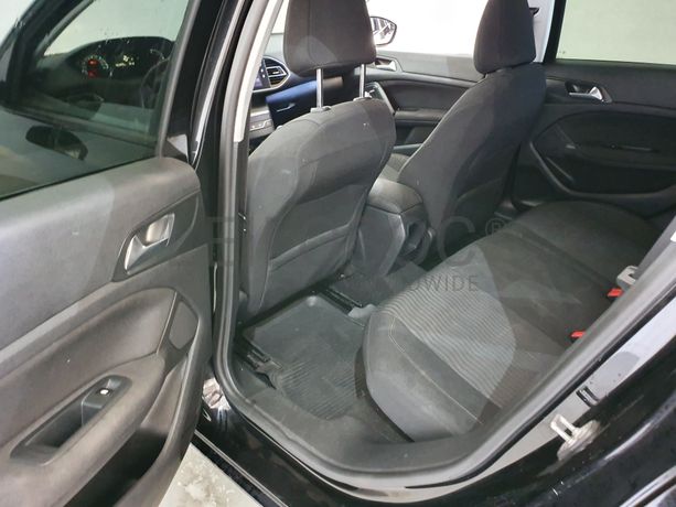 Peugeot 308 · Ano 2016