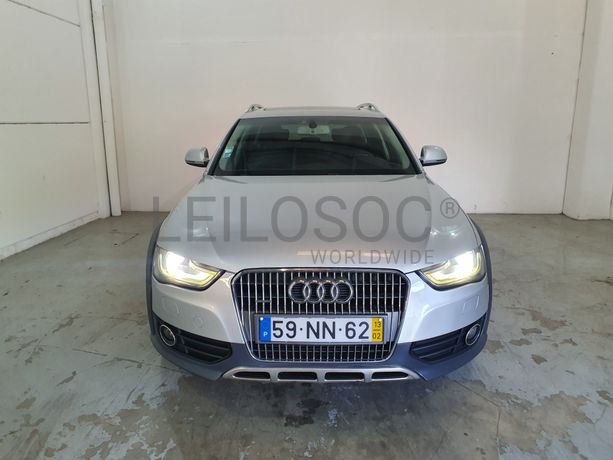 Audi A4 Allroad · Ano 2013