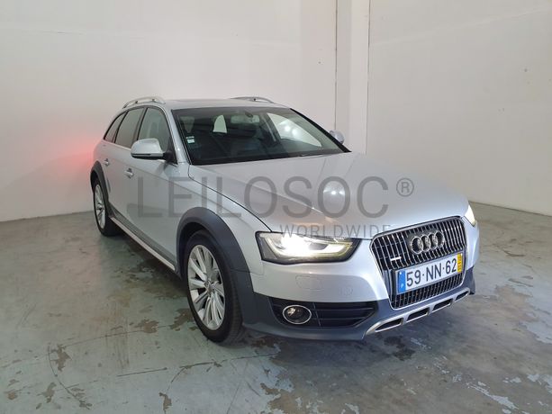 Audi A4 Allroad · Ano 2013