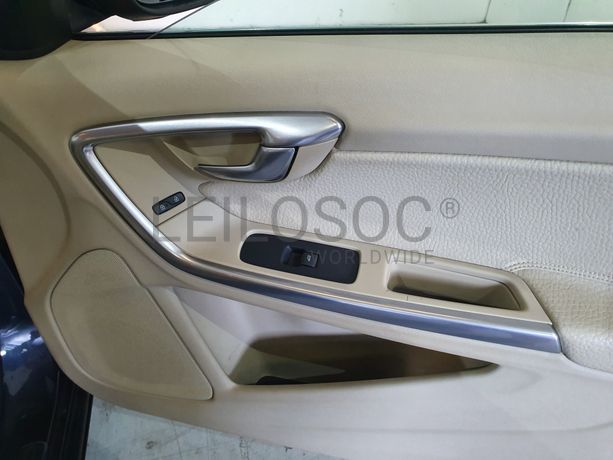 Volvo V60 · Ano 2013