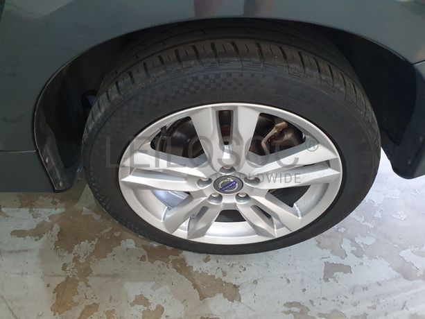 Volvo V60 · Ano 2013