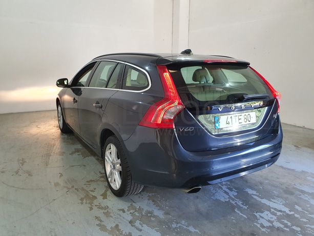Volvo V60 · Ano 2013