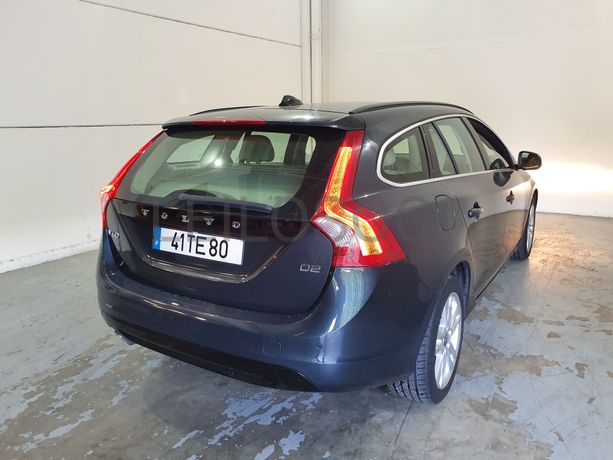 Volvo V60 · Ano 2013