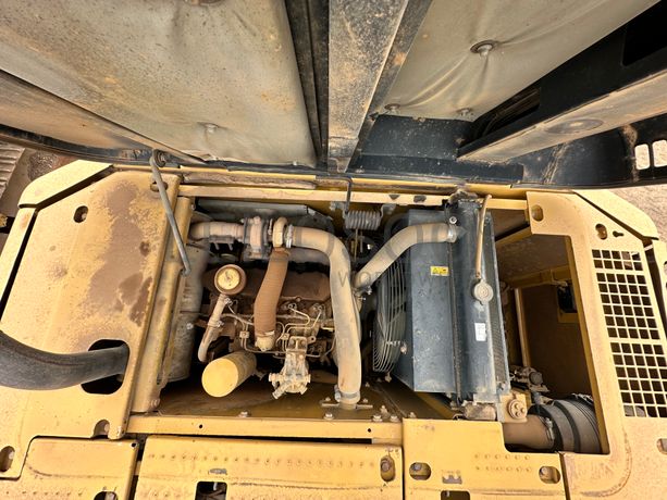 Escavadora CATERPILLAR 312 C