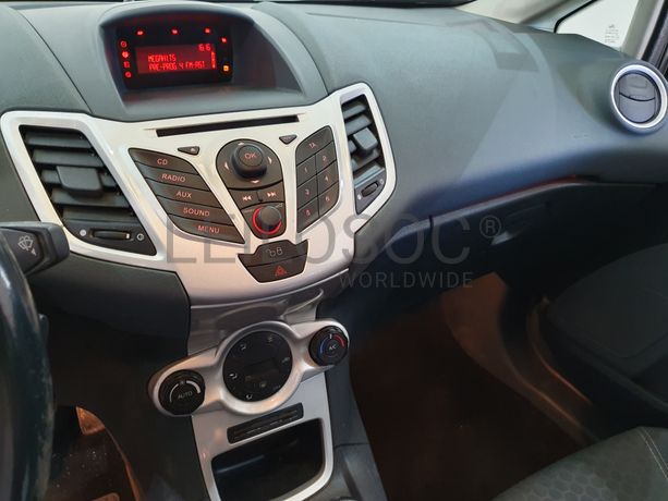 Ford Fiesta · Ano 2010